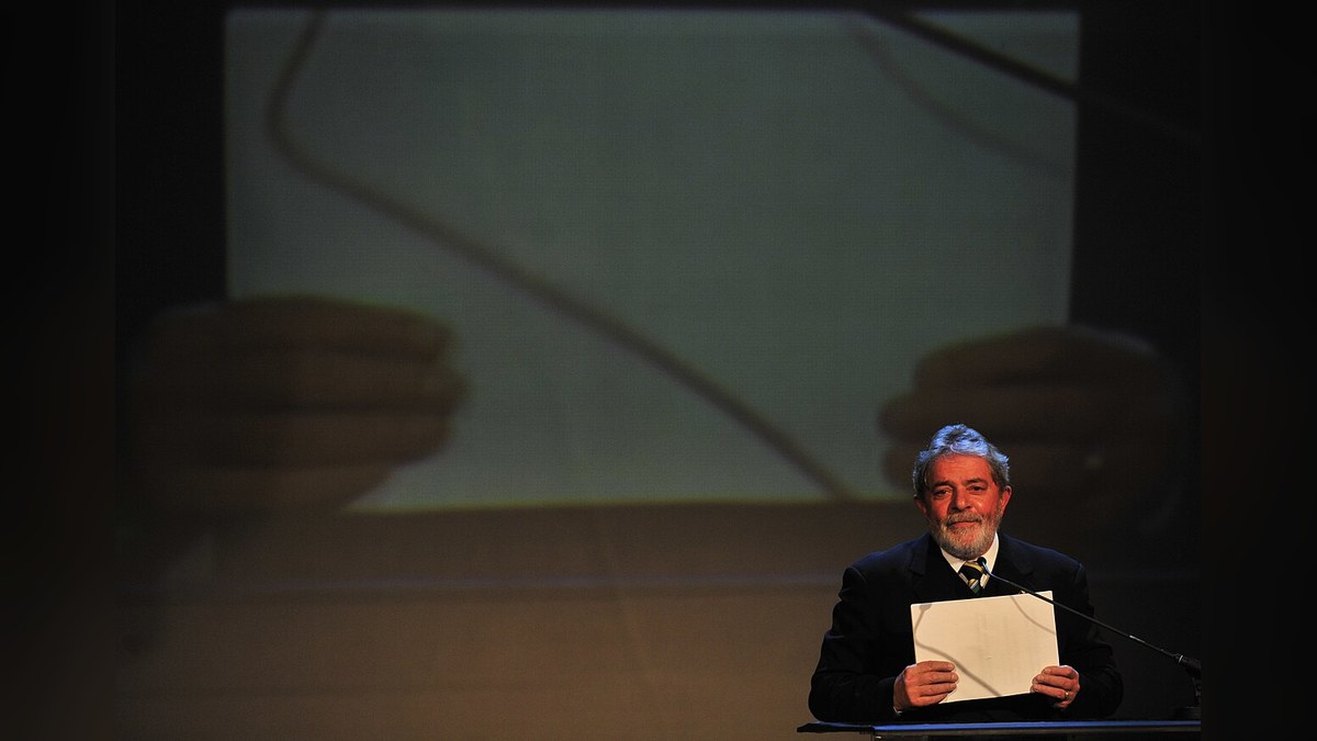 Lula Launches Fourth-Term Bid Vowing Sovereignty, Security, Equality