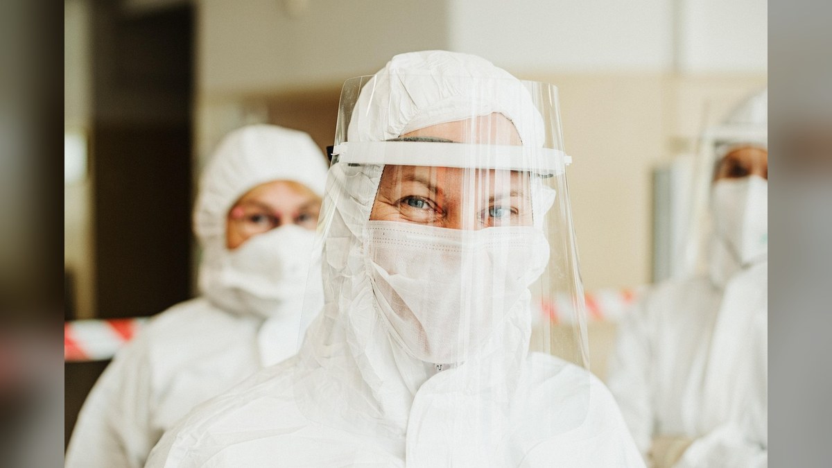 Uganda declared Ebola-free 42 days after last patient discharged
